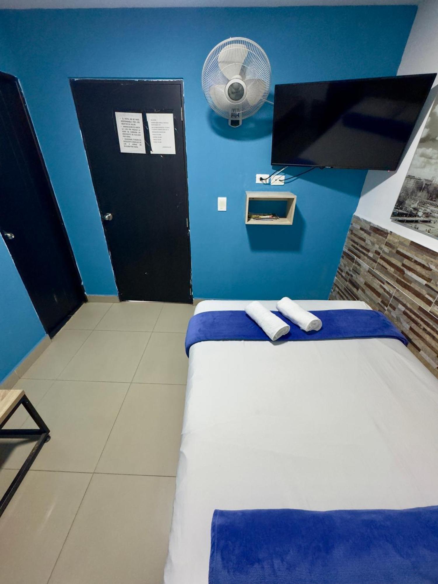 Hotel Select Medellín Buitenkant foto